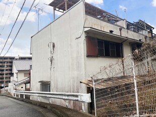 滝山町テラスハウスの物件外観写真